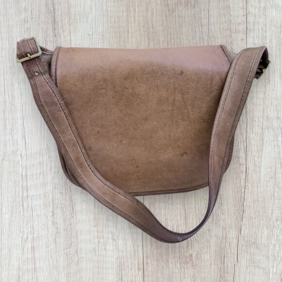 Coach NYC Vintage Brown Leather Messenger Crossbody Bag USA Made Full Grain - Picture 15 of 15